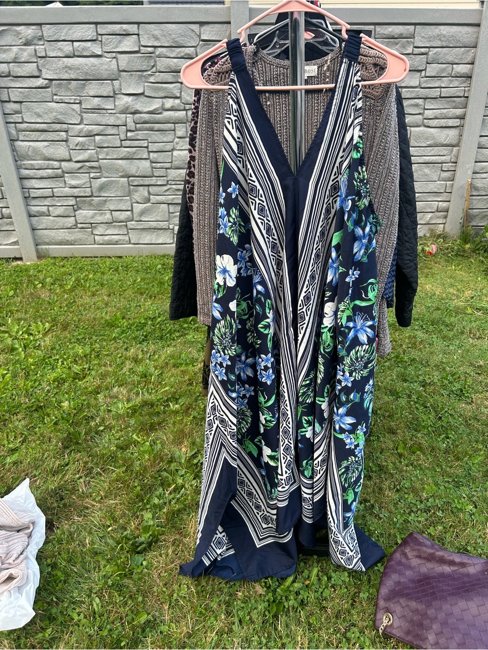 Vibrant Navy Floral V-Neck Maxi Dress
